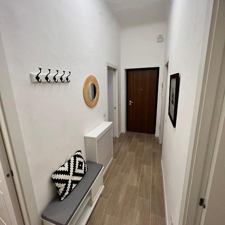 Spacious 3 Bedroom Apartment Милан Экстерьер фото