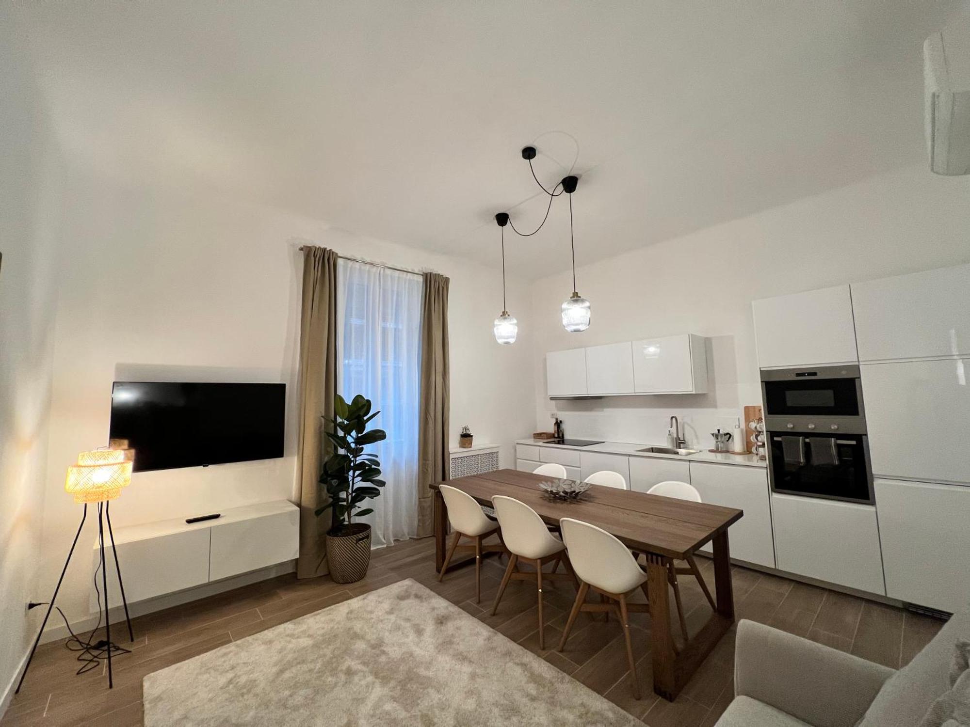 Spacious 3 Bedroom Apartment Милан Экстерьер фото