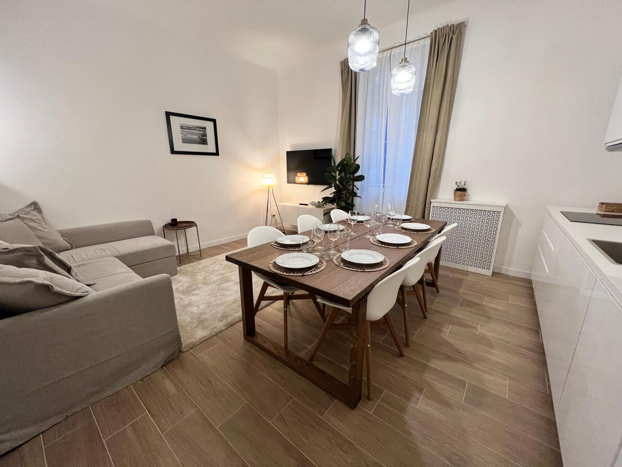 Spacious 3 Bedroom Apartment Милан Экстерьер фото