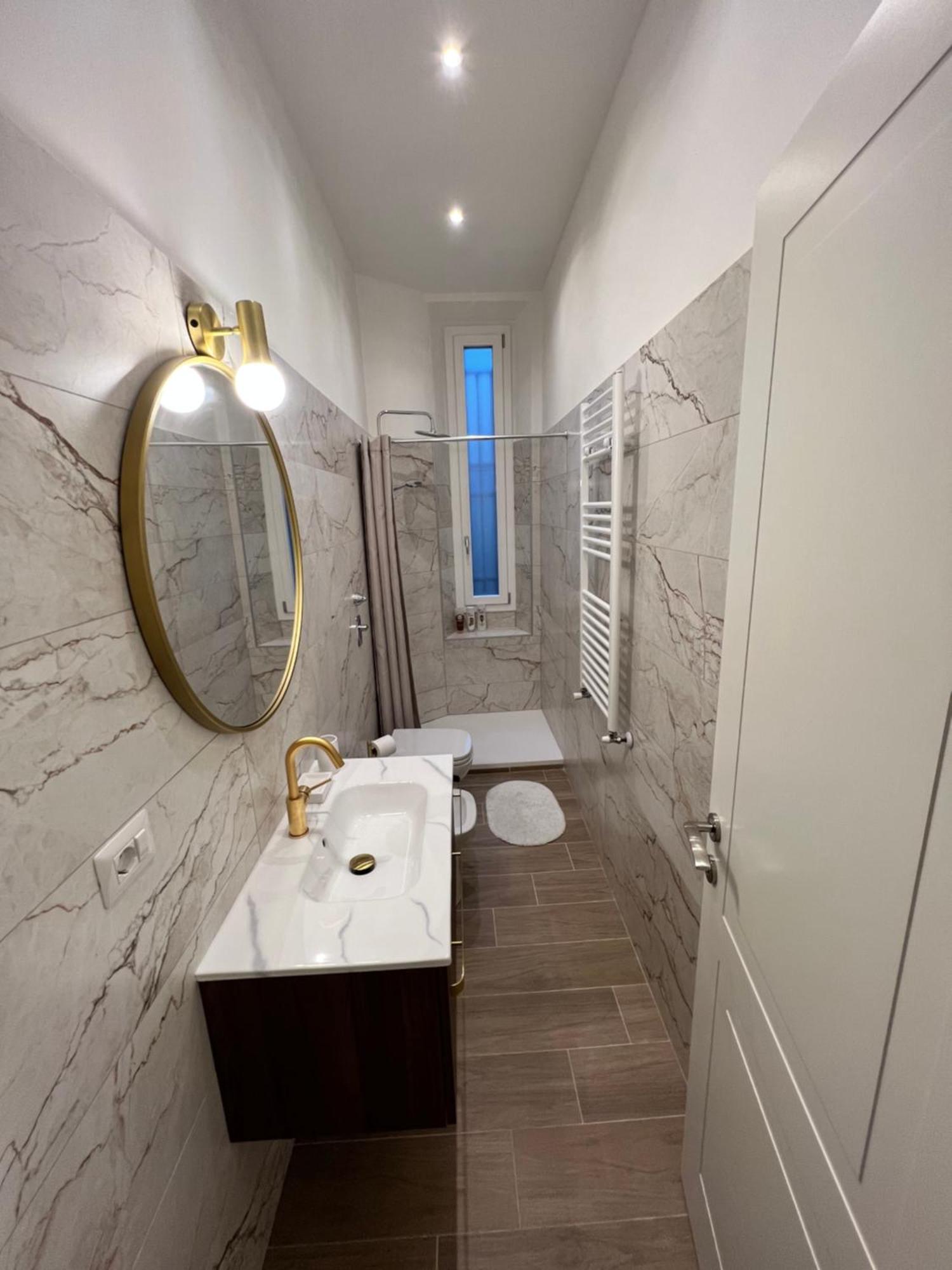 Spacious 3 Bedroom Apartment Милан Экстерьер фото